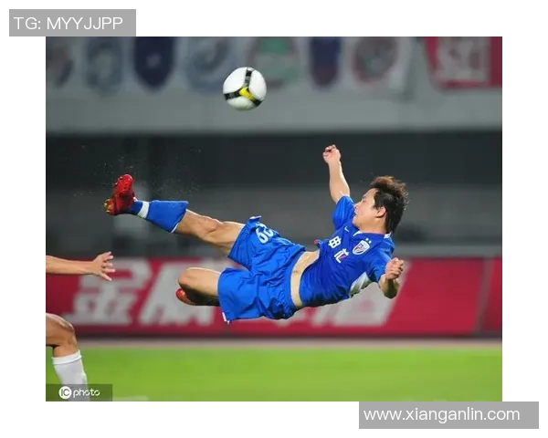 十大足球倒挂金钩之王：这些球星的惊艳瞬间让你目不转睛